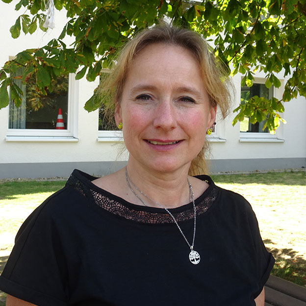 Jennifer Brand 