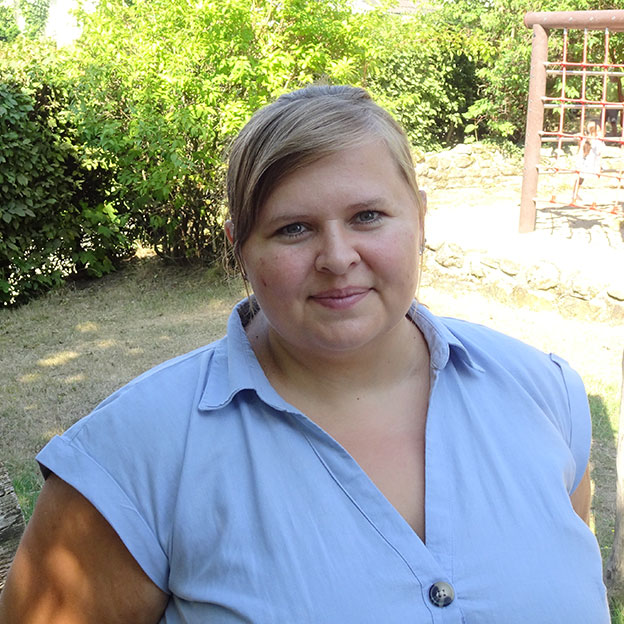 Elena Hecker 
